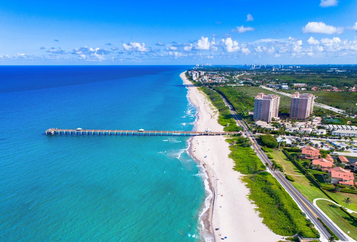 Nieruchomości zagraniczne w Juno Beach na Florydzie w USA